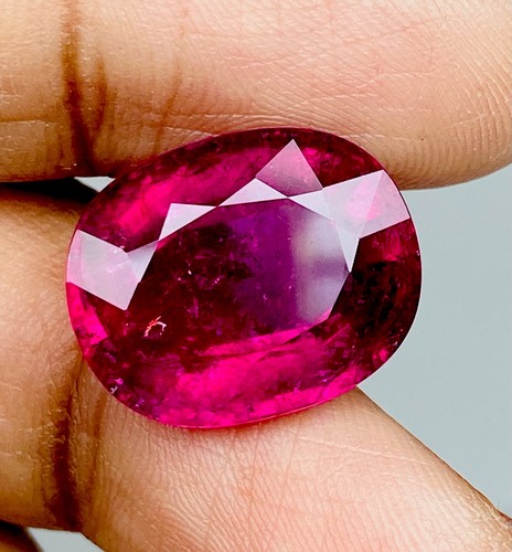48cts stunning lustrous - 12.48cts,